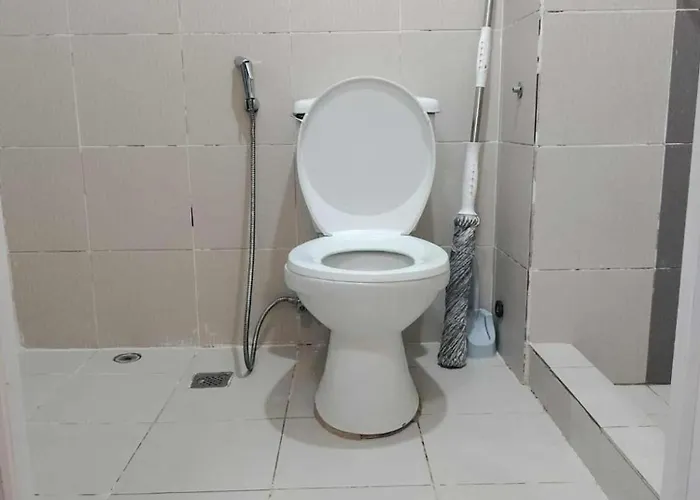 Spacious 1-bedroom In Quezon With Private Pool Holiday home Manila