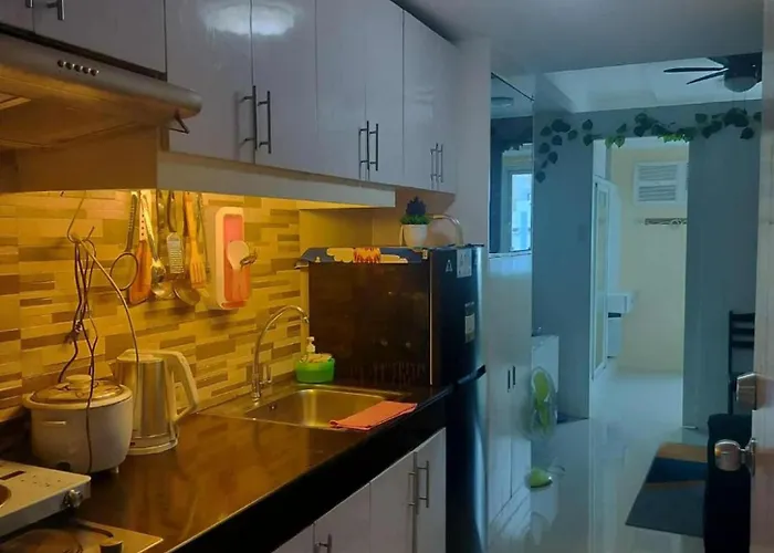Spacious 1-bedroom In Quezon With Private Pool Holiday home