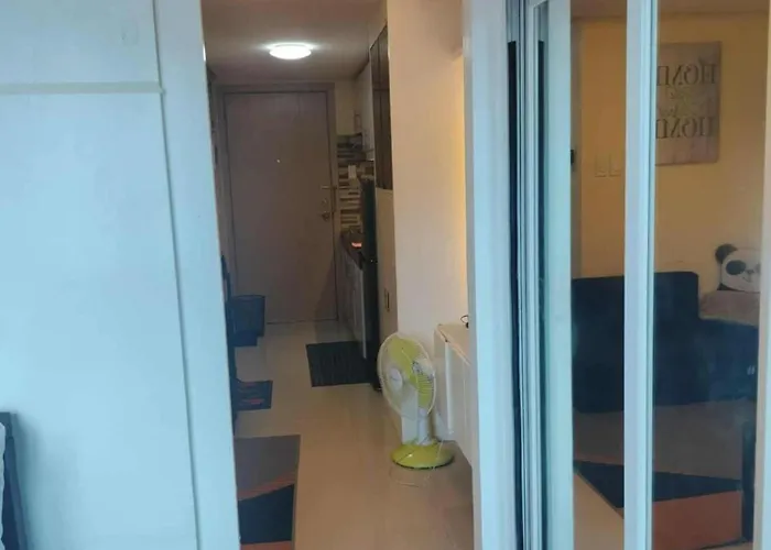 Spacious 1-bedroom In Quezon With Private Pool Holiday home *