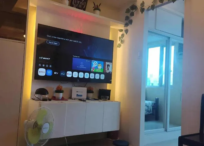 Spacious 1-bedroom In Quezon With Private Pool Holiday home