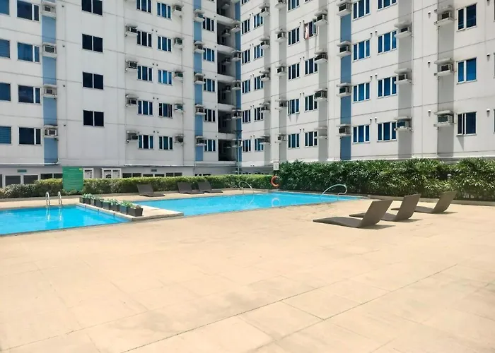 Spacious 1-bedroom In Quezon With Private Pool Holiday home Manila