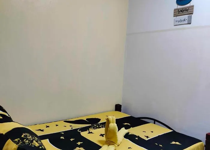 Spacious 1-bedroom In Quezon With Private Pool * Manila